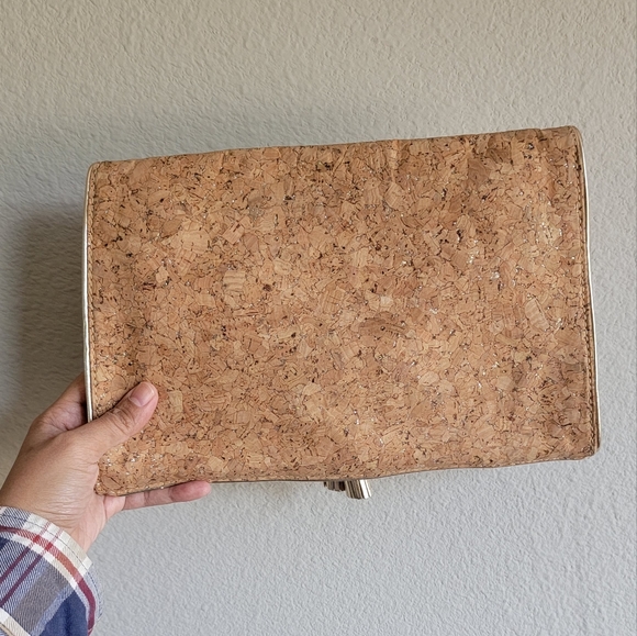 Lilly Pulitzer Cork Envelope Clutch - Picture 3 of 4